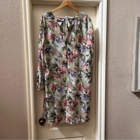 INC international concepts Floral V-Neck Dress - Zip and tie back, size XL - Picture 3 of 14